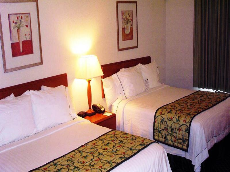 Fairfield Inn & Suites Bloomington Eksteriør billede