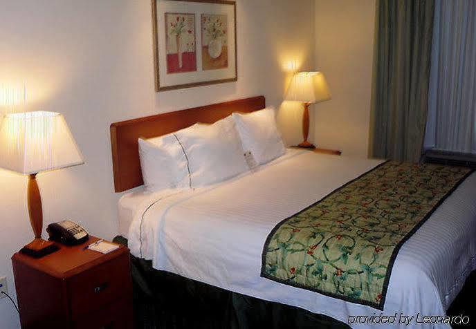 Fairfield Inn & Suites Bloomington Eksteriør billede
